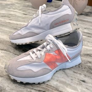 New Balance 327 Casual Sneakers Gender inclusive 11 women/ 9.5 men pink/ white